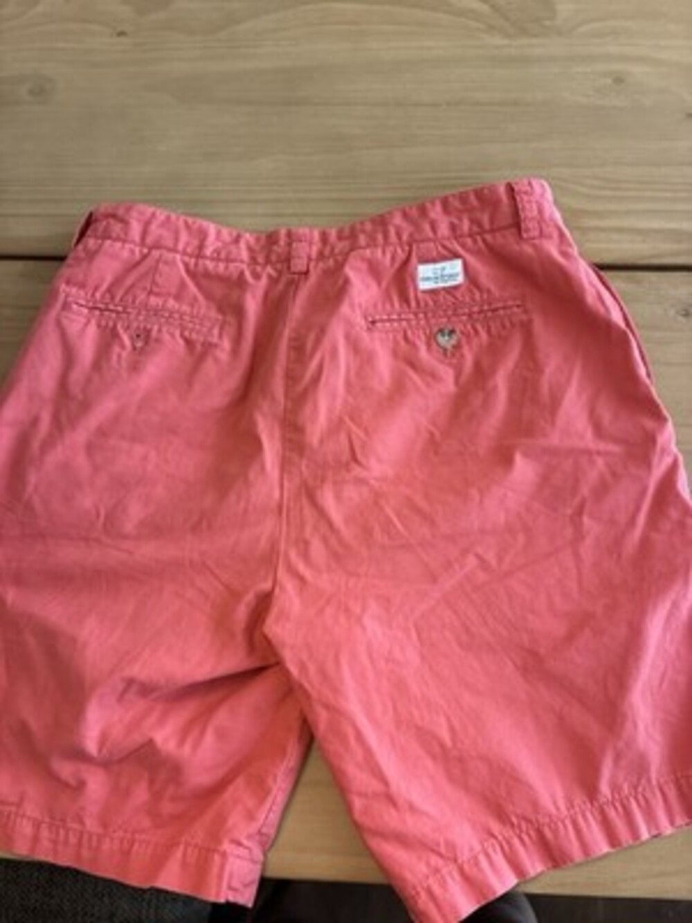 Vineyard Vines Men's Shorts Salmon Color Size 32 - Picture 2 of 3